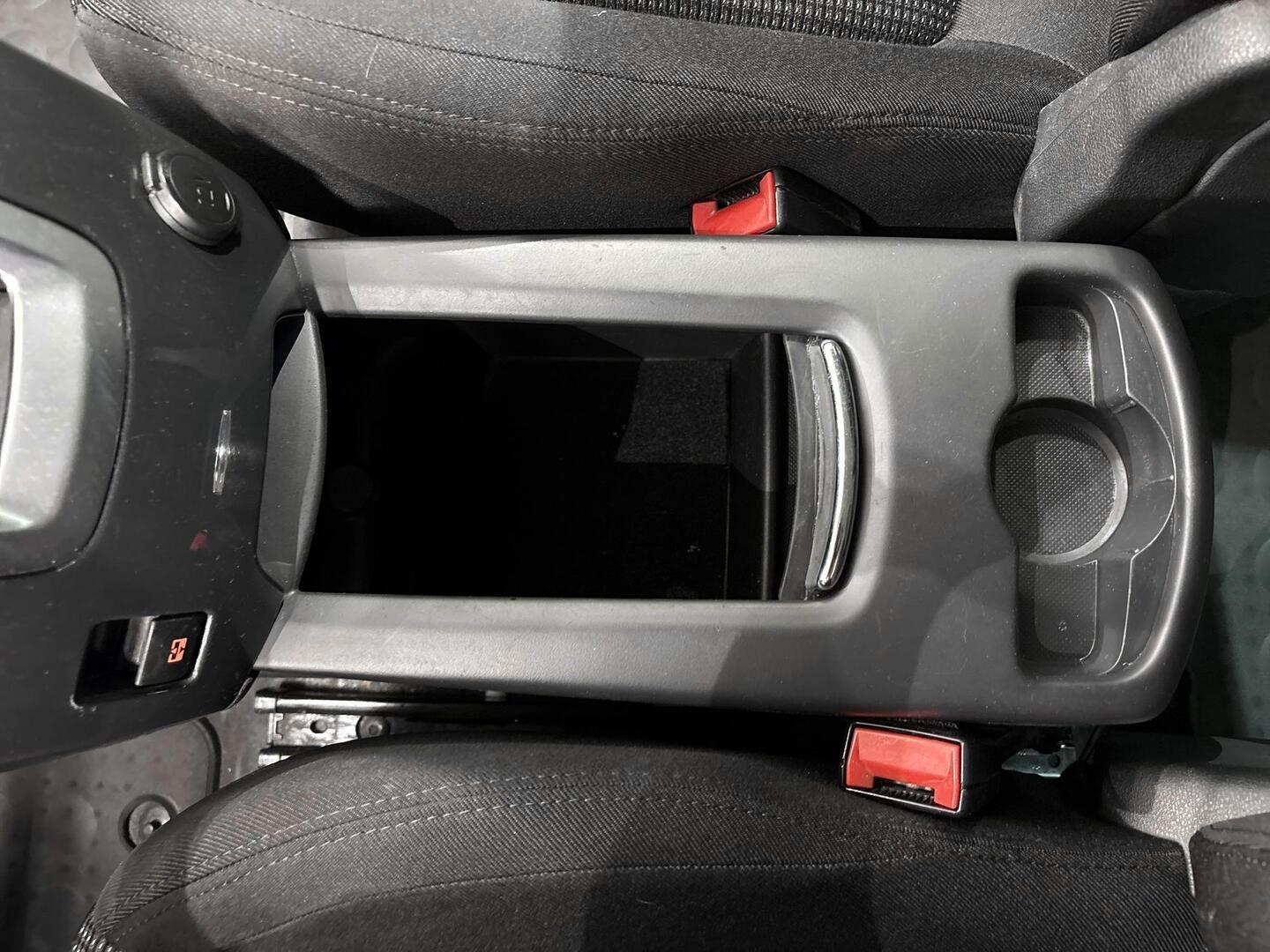 PEUGEOT 5008 2010