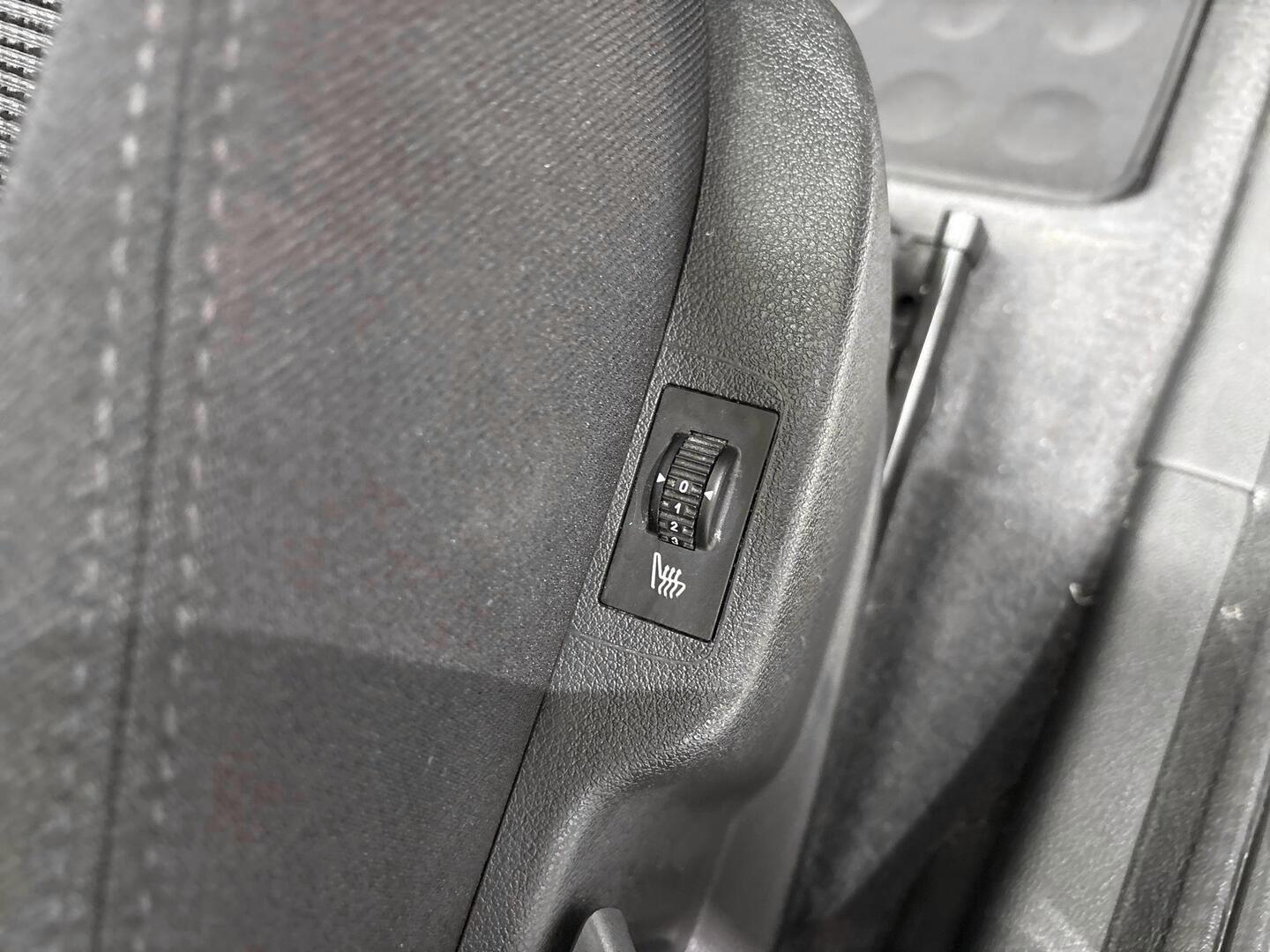 PEUGEOT 5008 2010