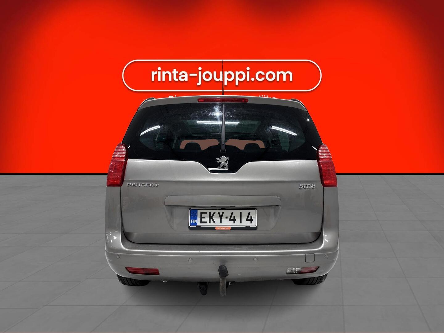 PEUGEOT 5008 2010