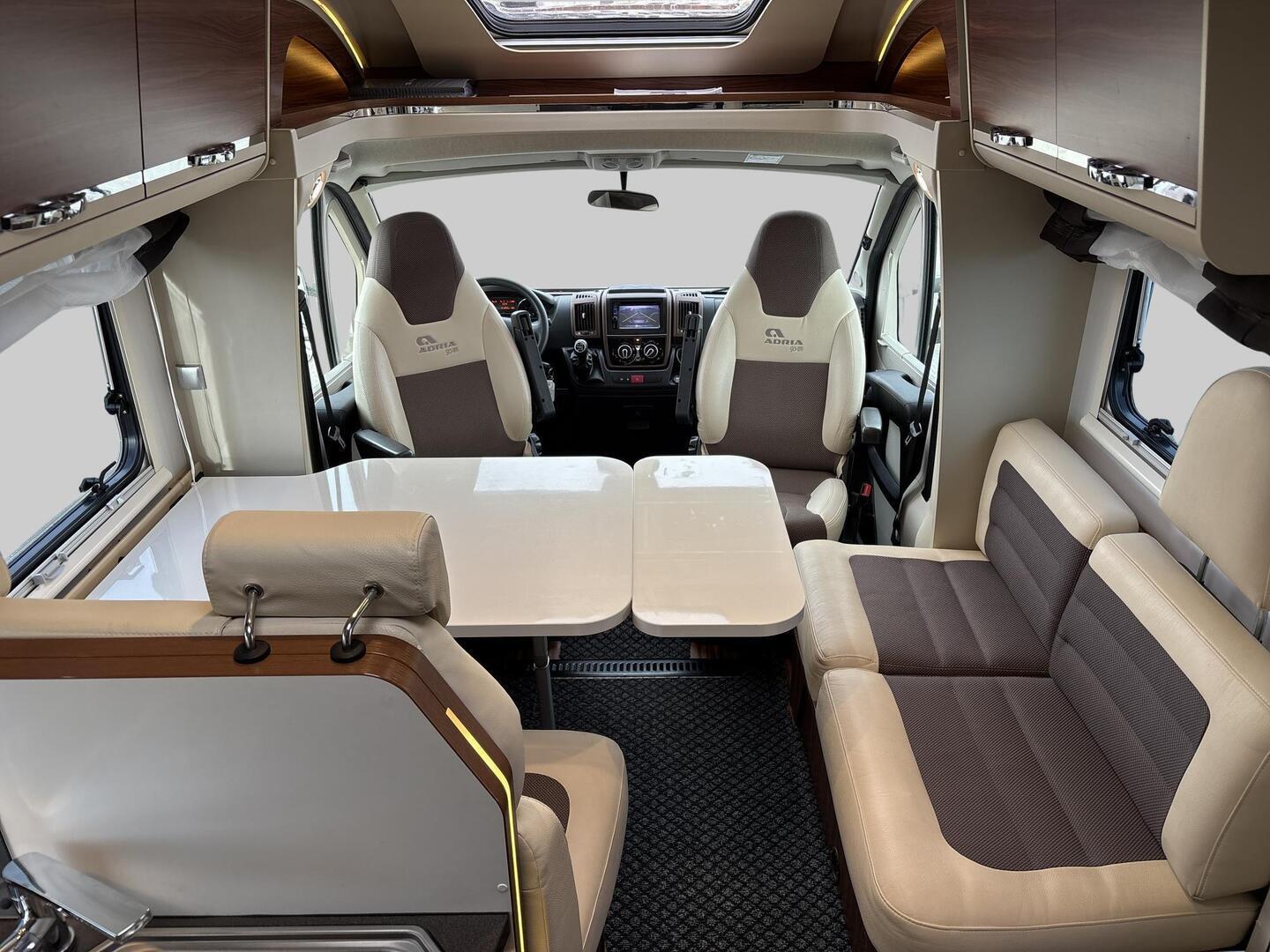 ADRIA MATRIX 650 SF 2016