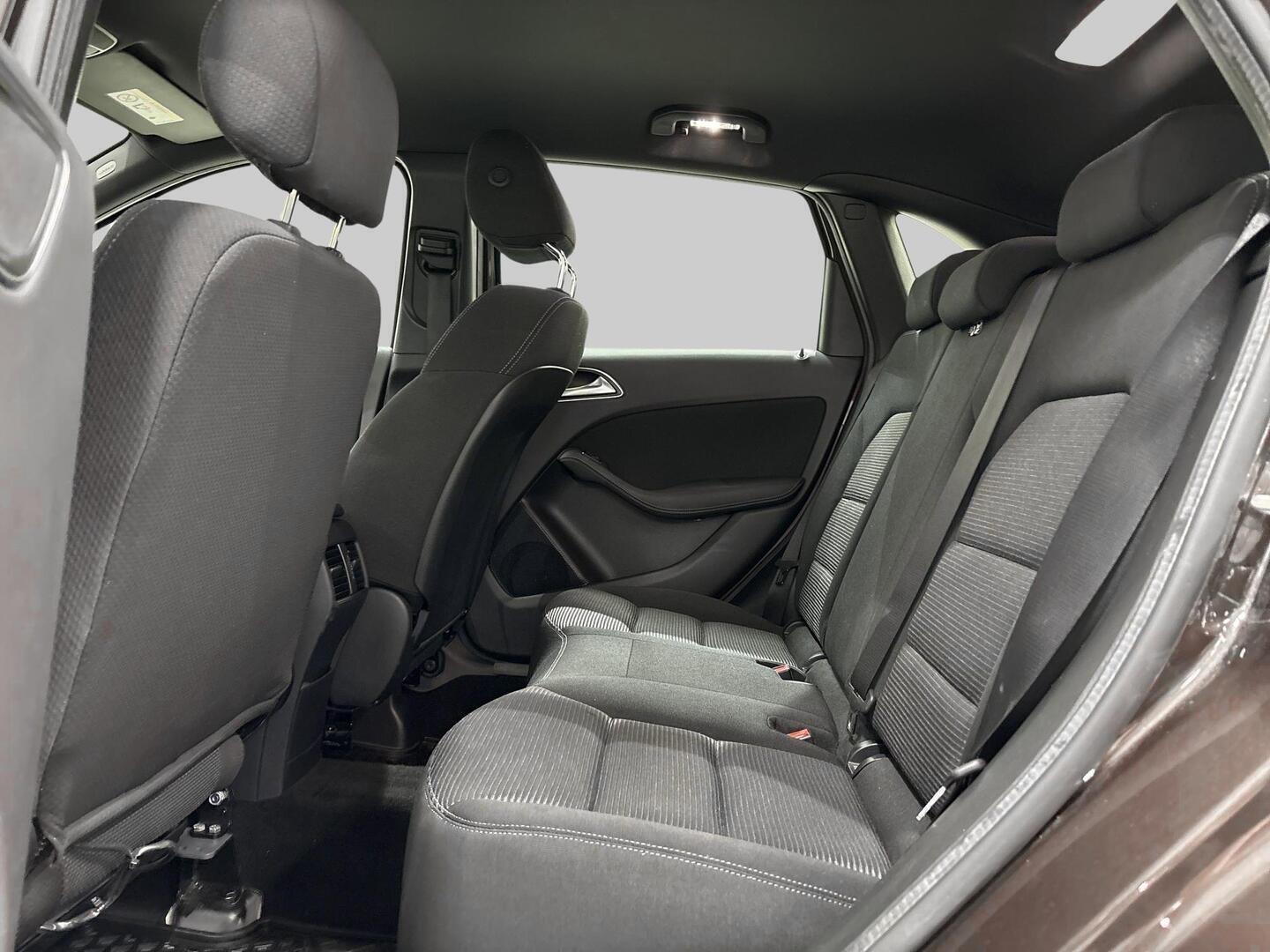 MERCEDES-BENZ B 2017