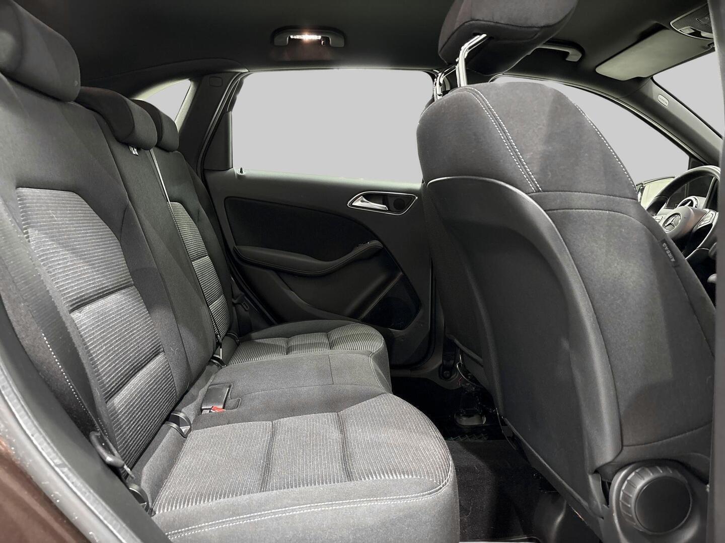 MERCEDES-BENZ B 2017