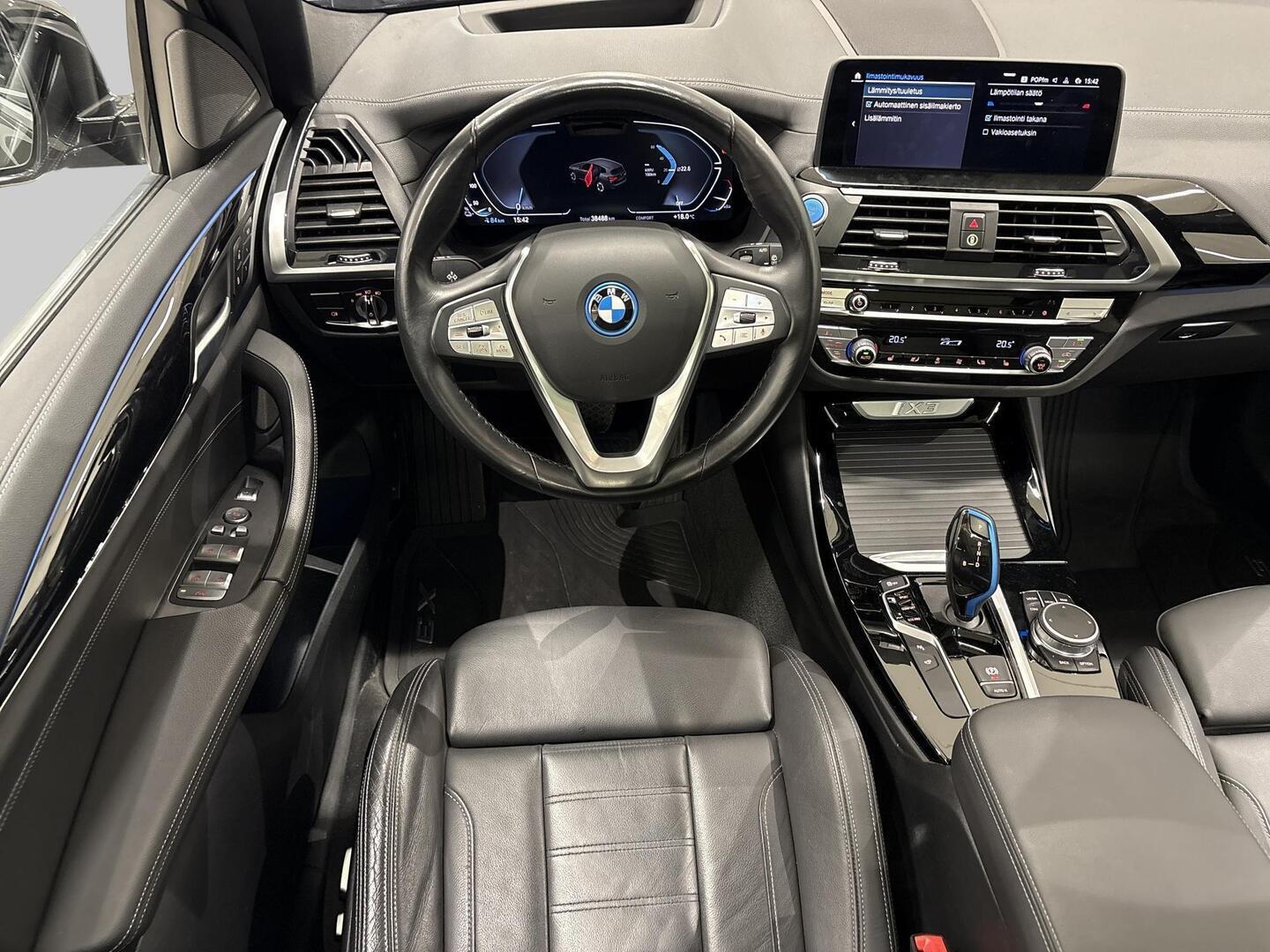 BMW iX3 2021