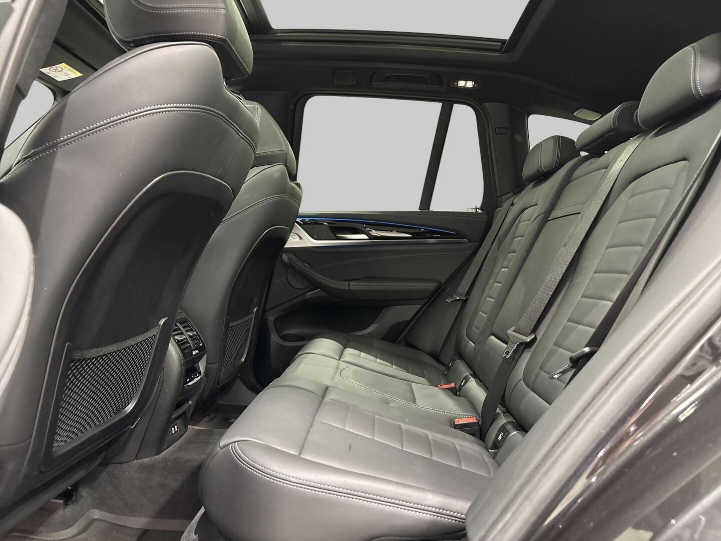 BMW iX3 2021