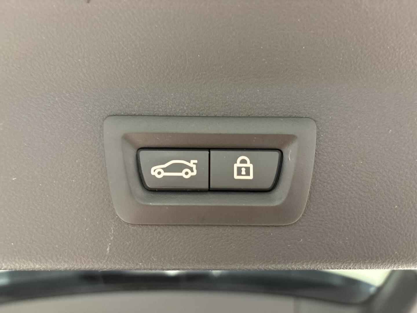 BMW iX3 2021