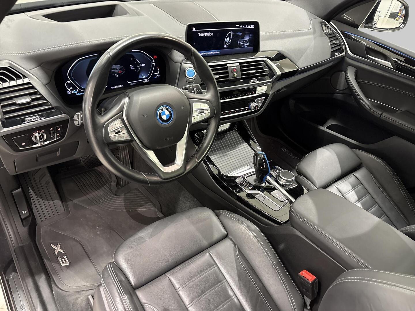 BMW iX3 2021