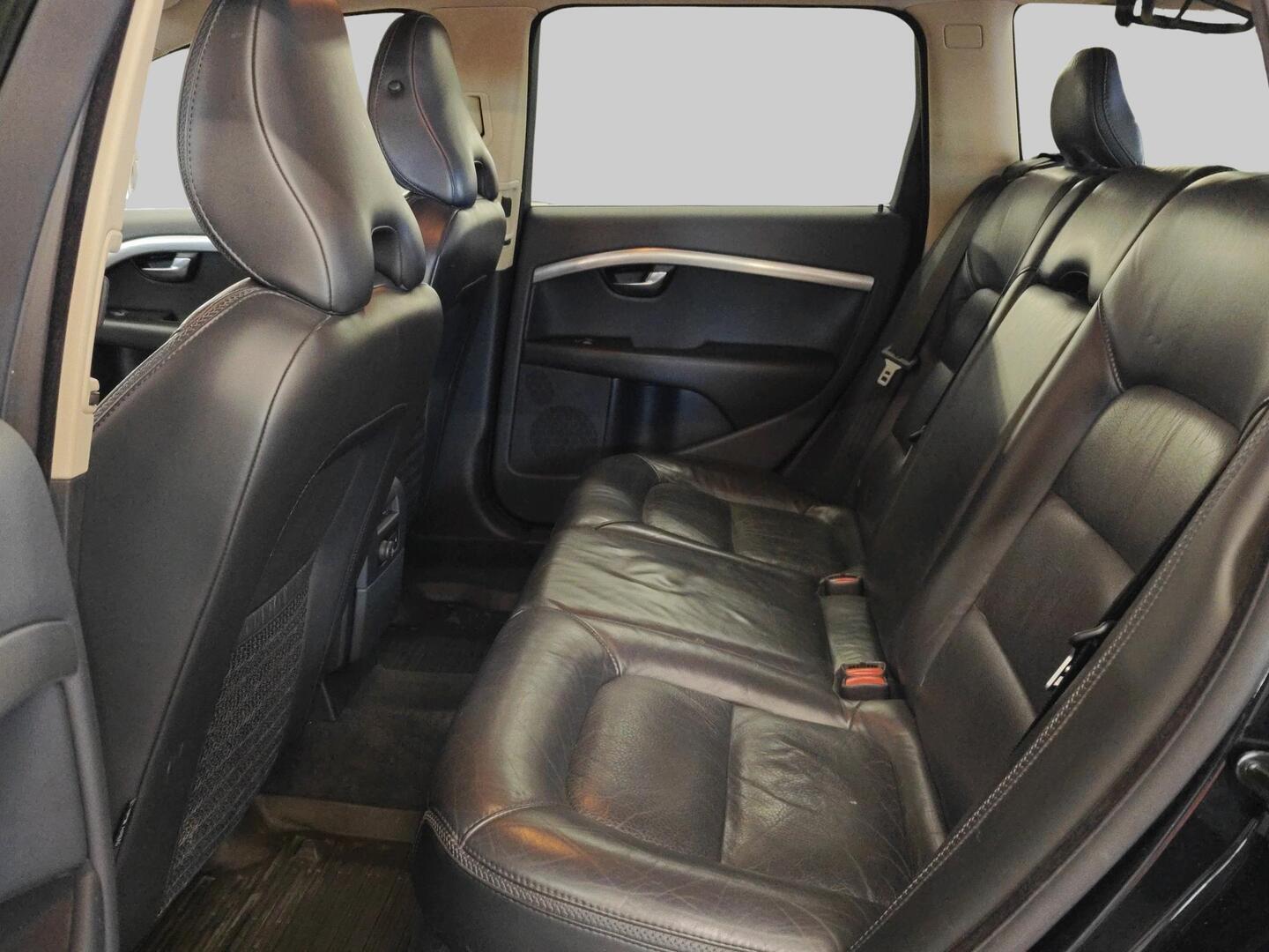 VOLVO XC70 2008