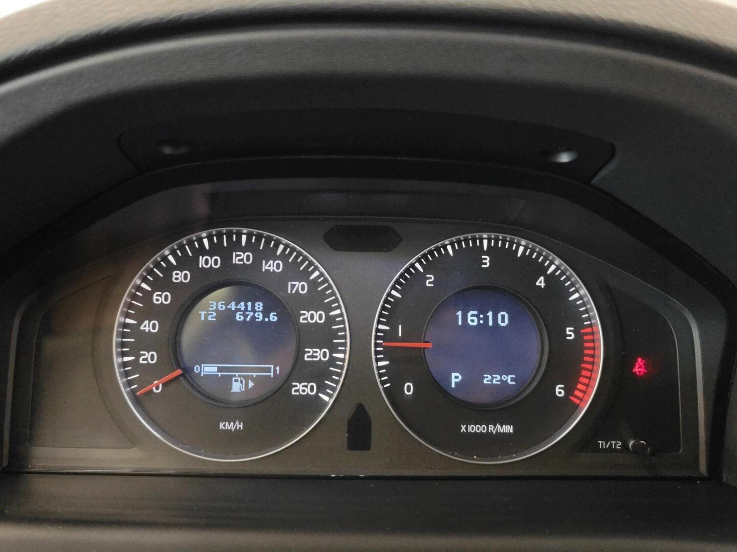 VOLVO XC70 2008