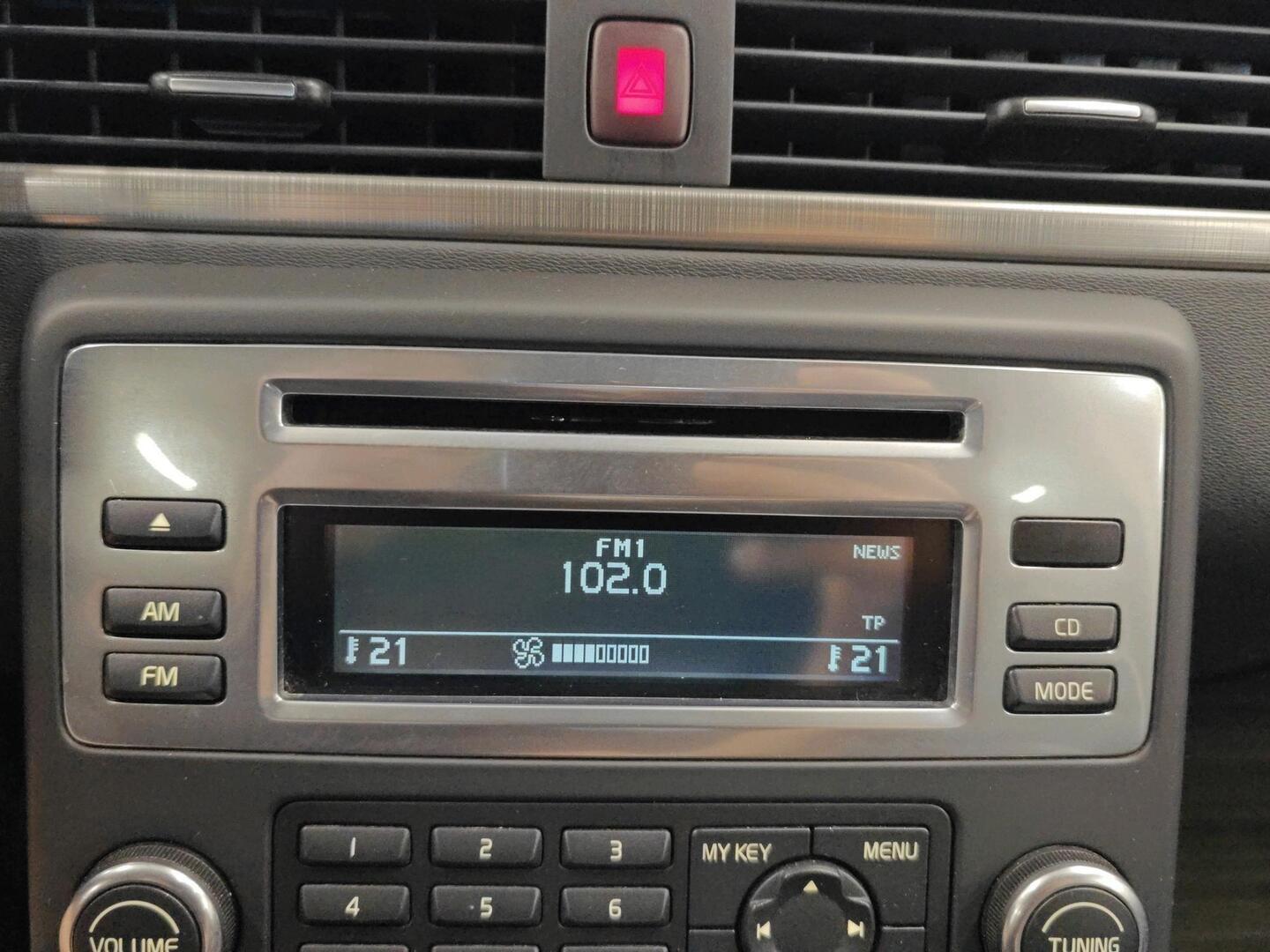 VOLVO XC70 2008