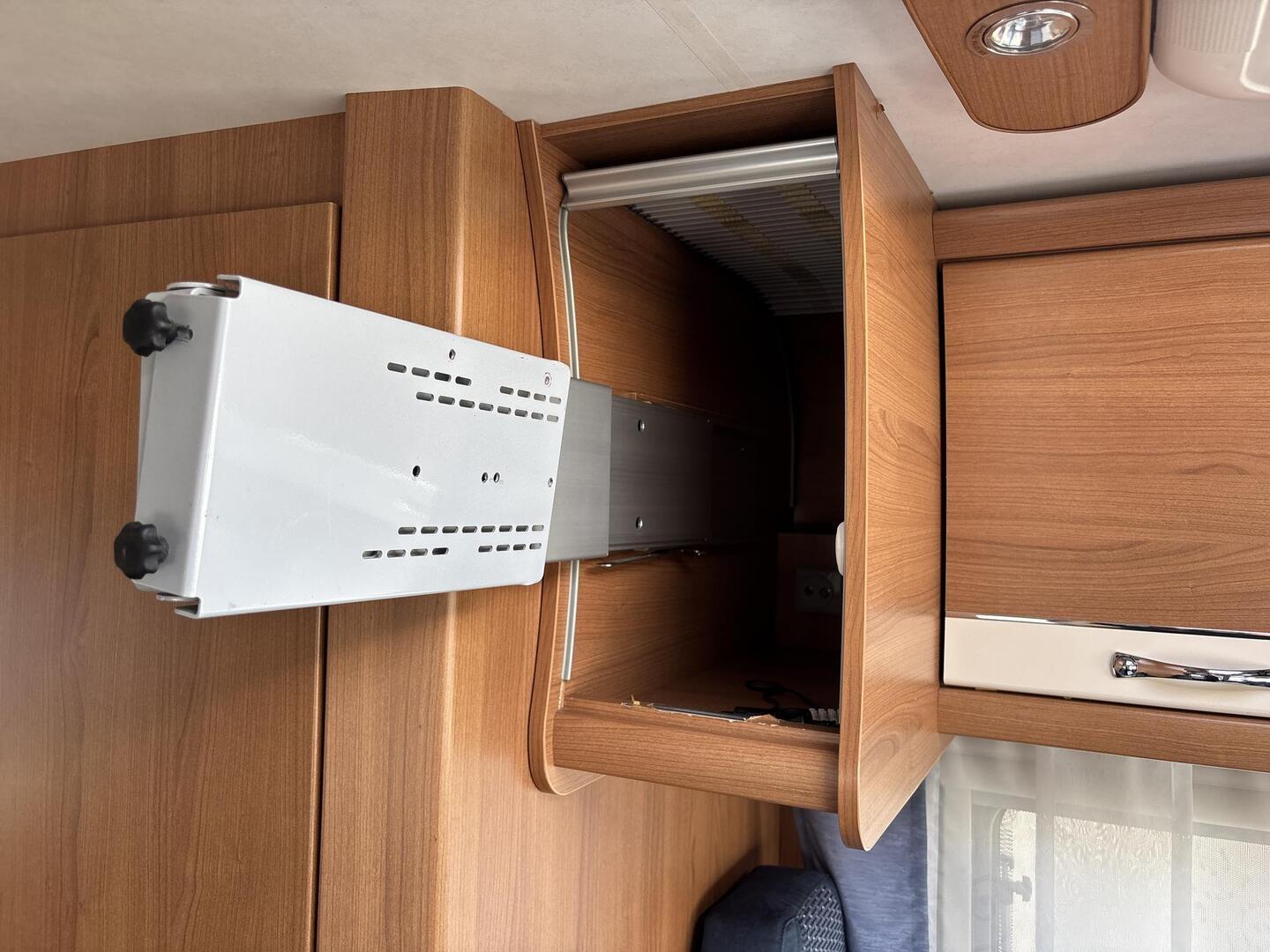 LMC LIBERTY I 680G 2010