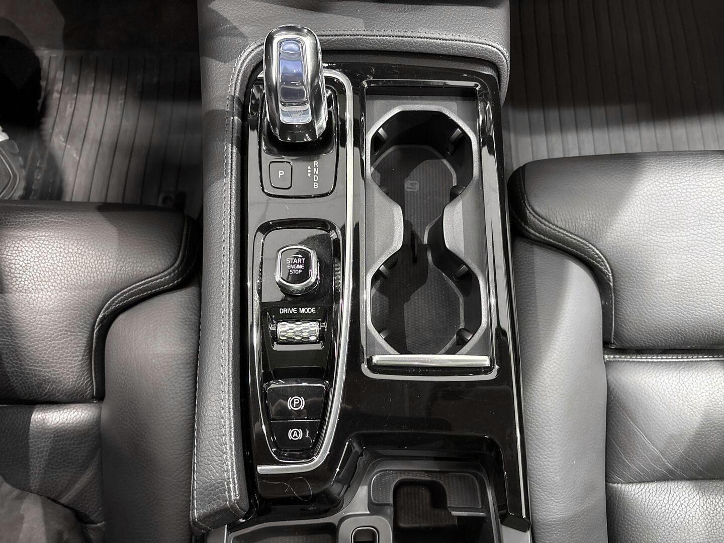 VOLVO V90 2019