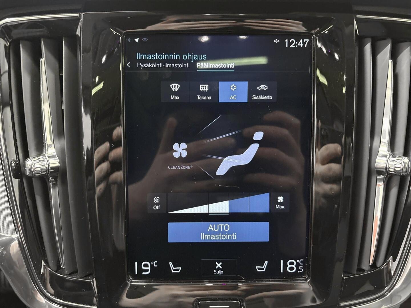 VOLVO V90 2019