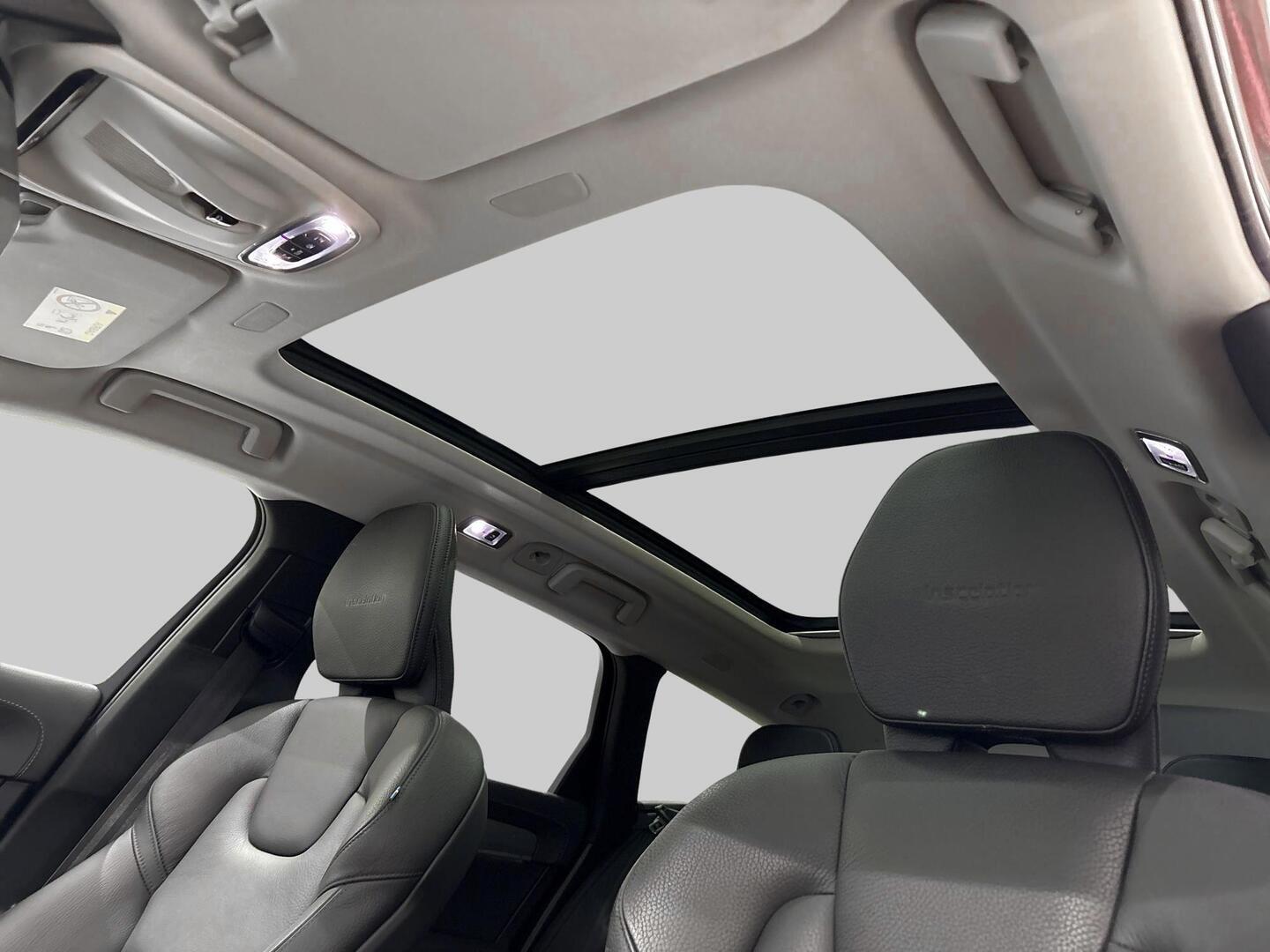 VOLVO V90 2019