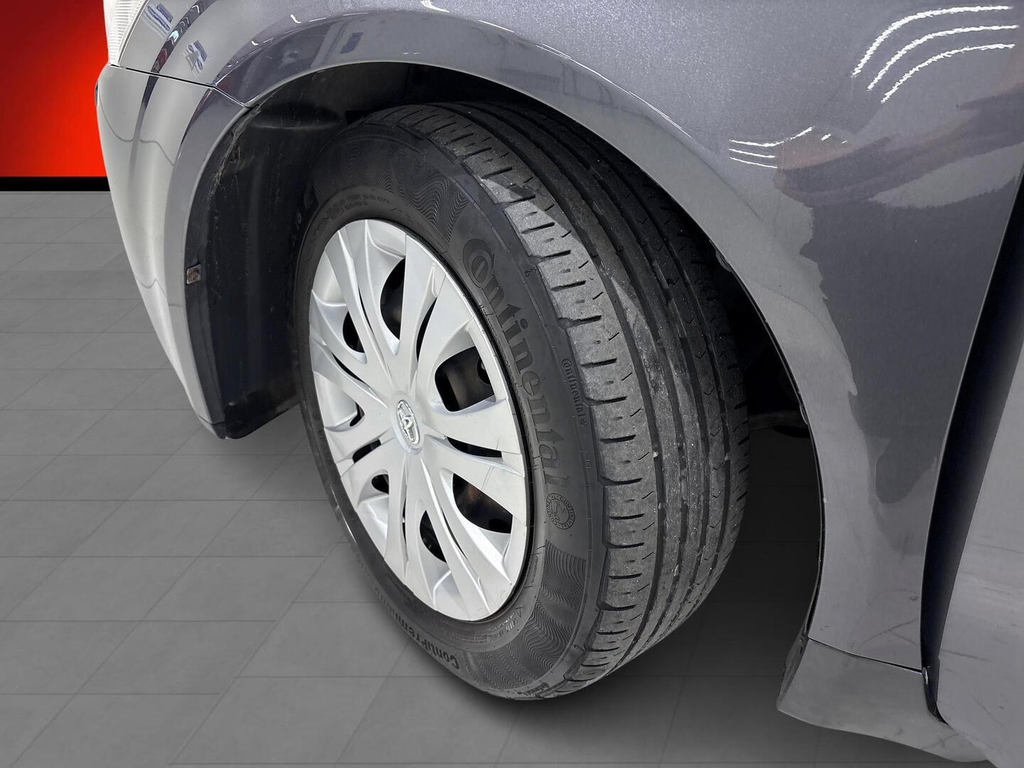 TOYOTA Avensis 2009
