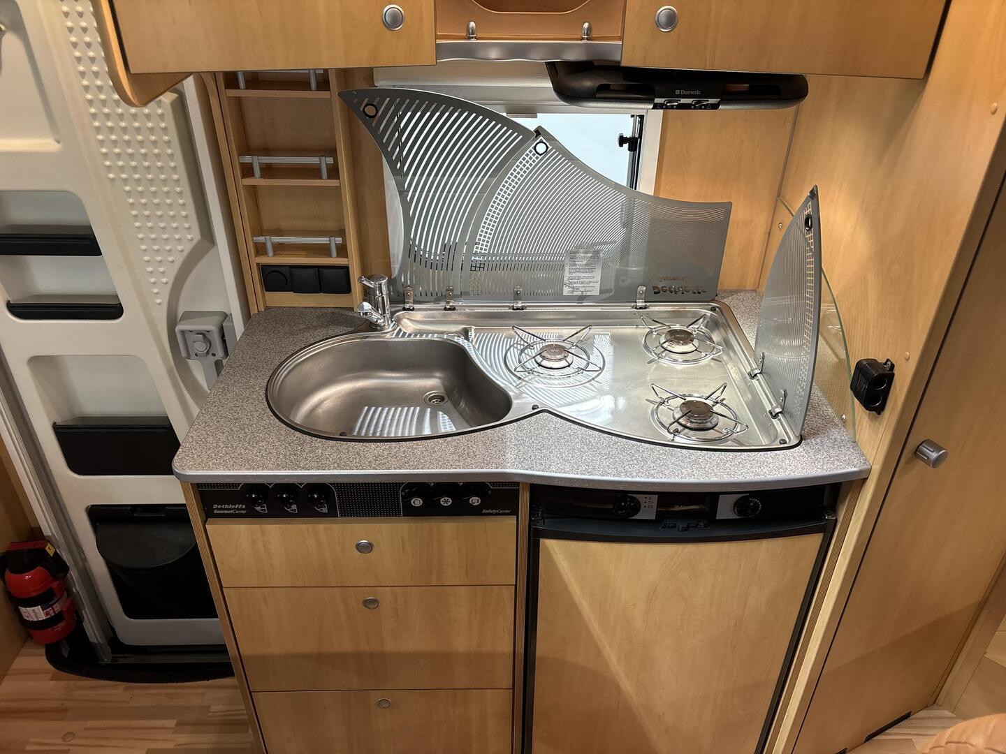 DETHLEFFS T 5841 ADVANTAGE 2009