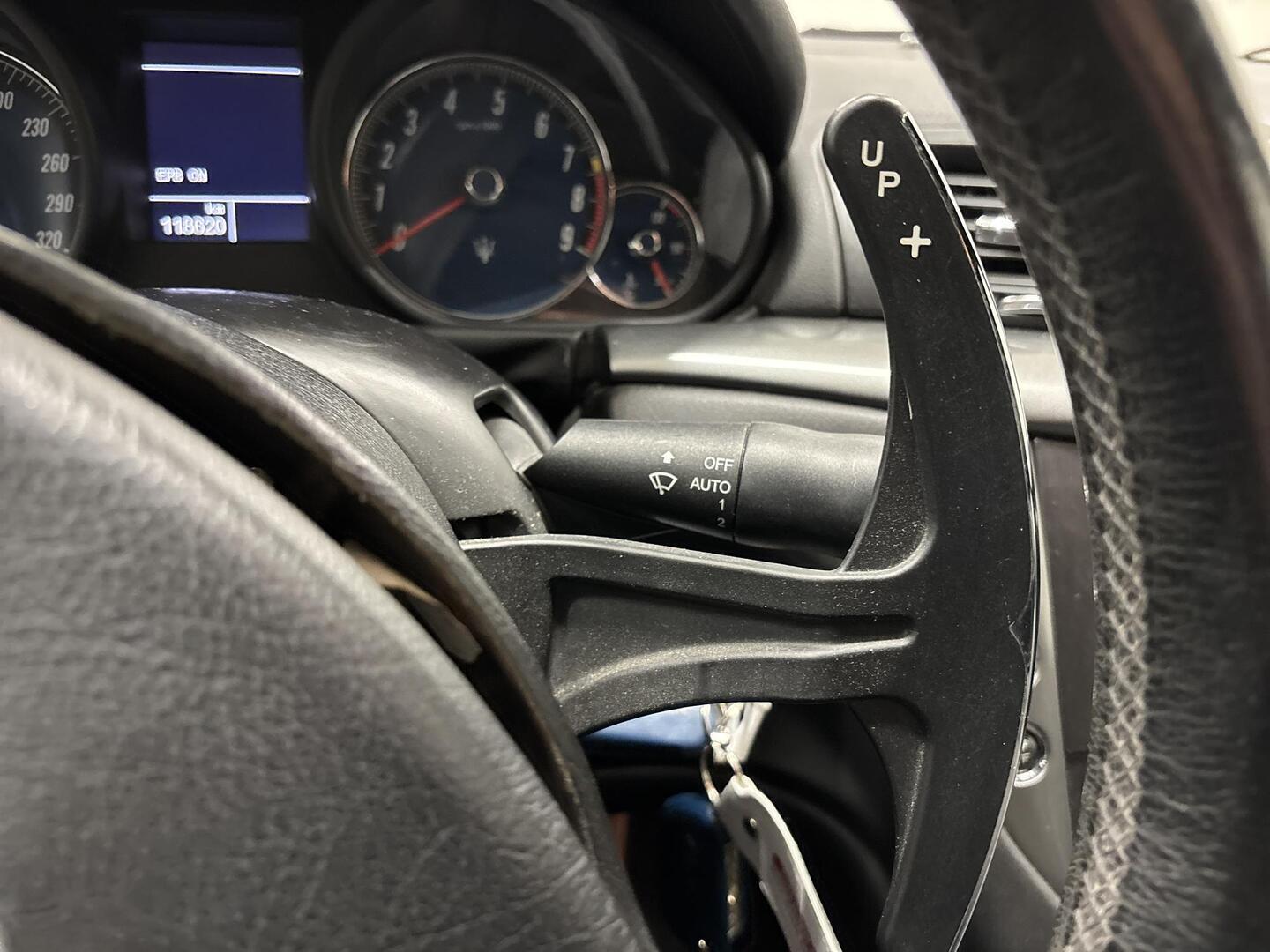 MASERATI GranTurismo 2010