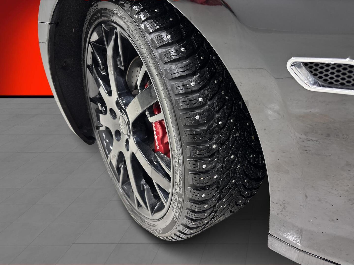 MASERATI GranTurismo 2010