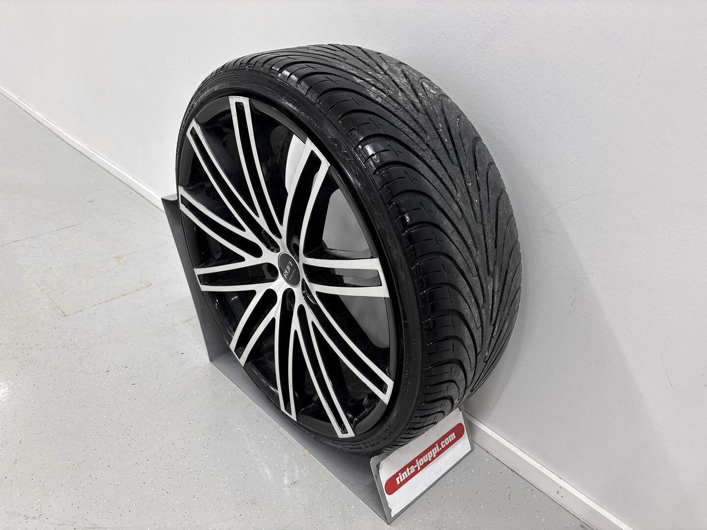 MASERATI GranTurismo 2010