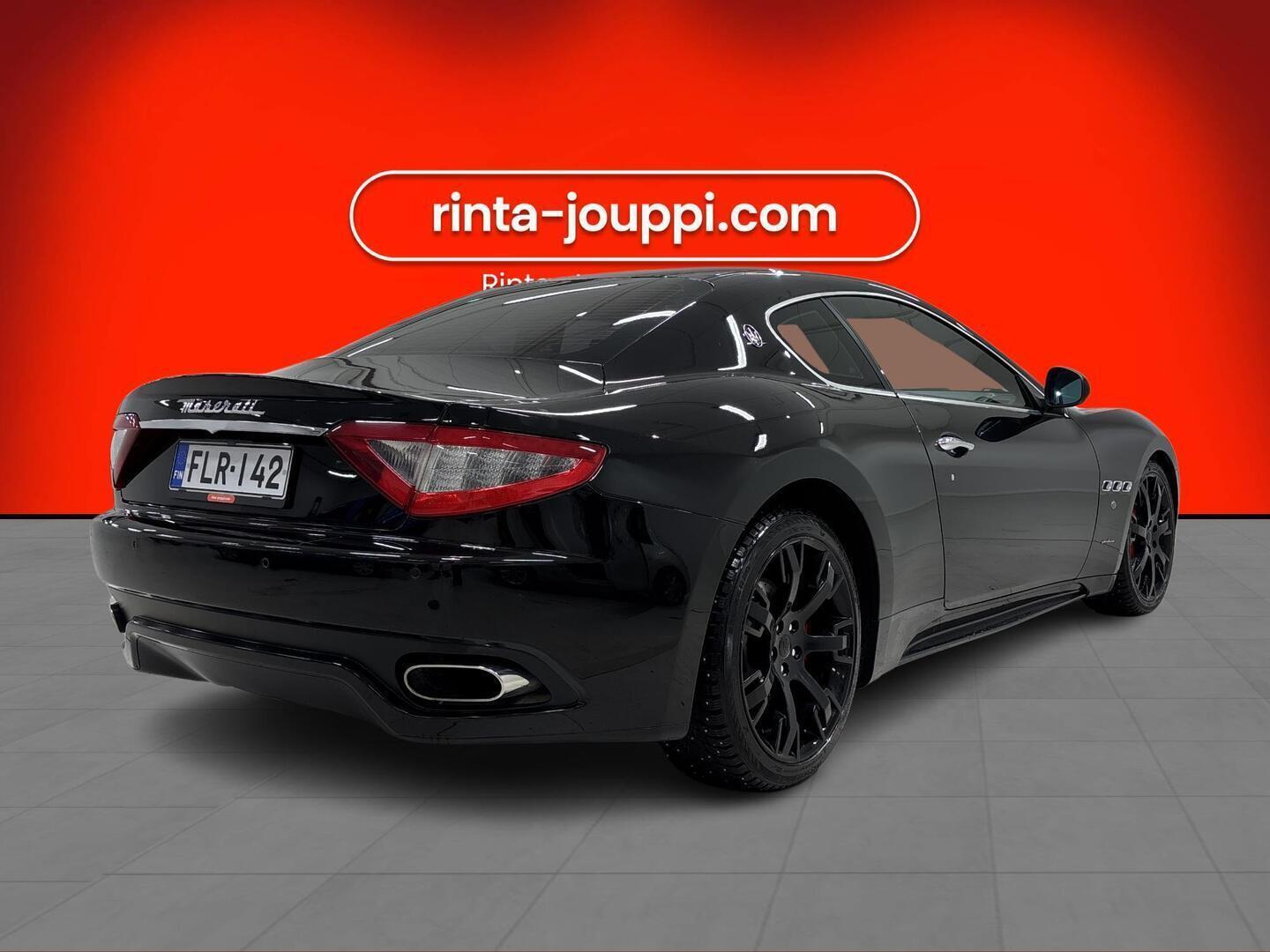 MASERATI GranTurismo 2010