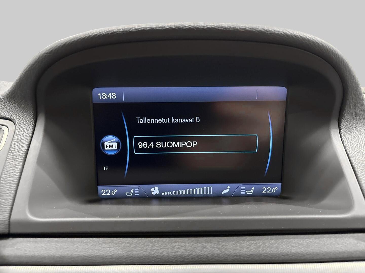 VOLVO V70 2012