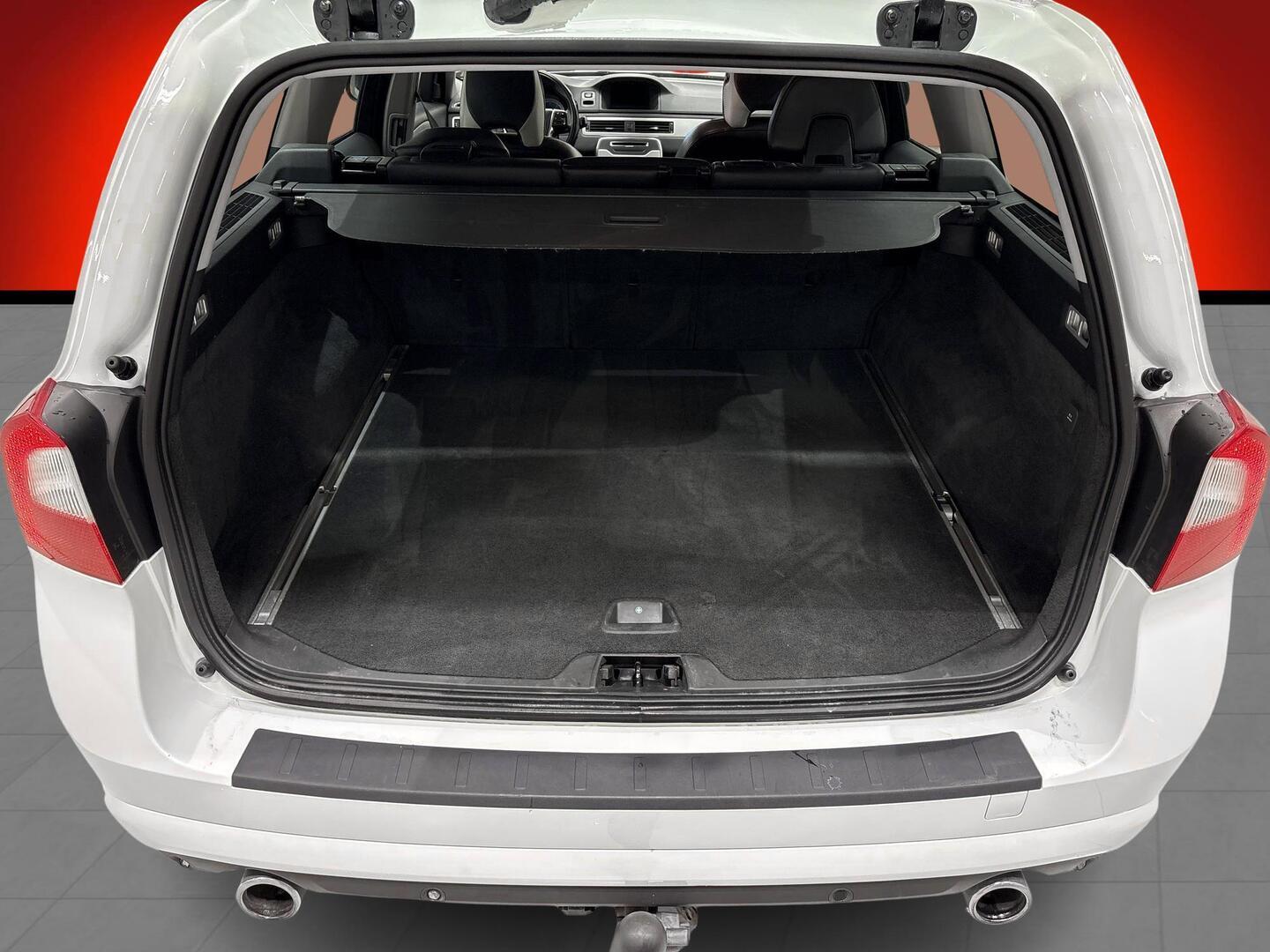 VOLVO V70 2012