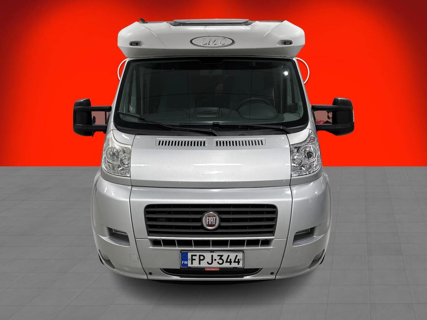 LMC T 592 LIBERTY 2008