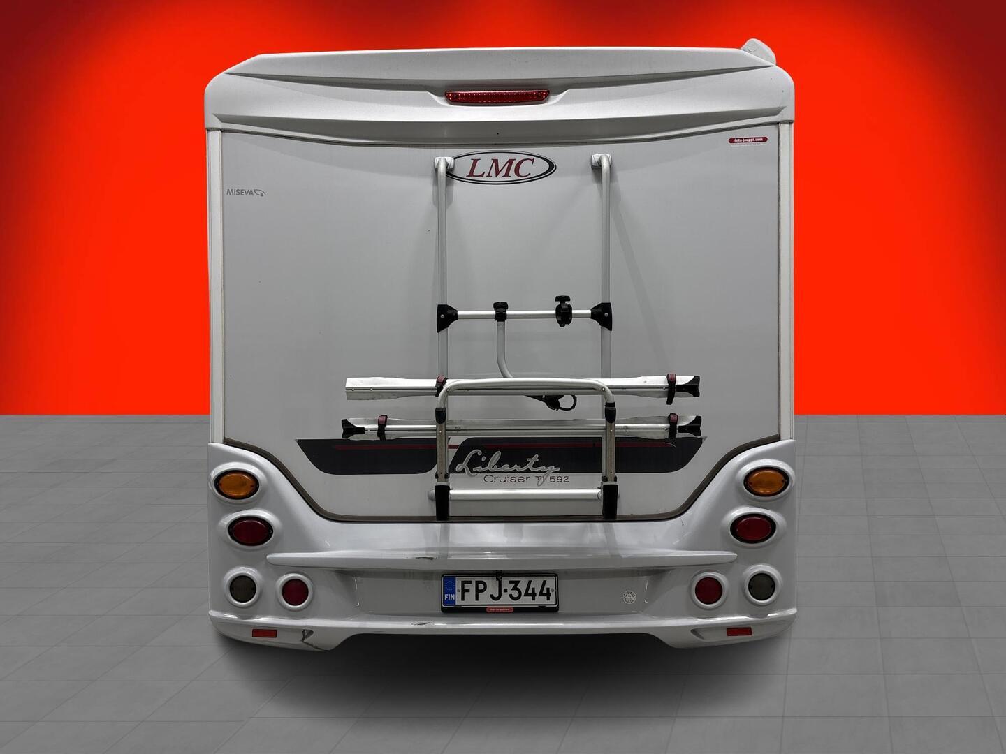 LMC T 592 LIBERTY 2008