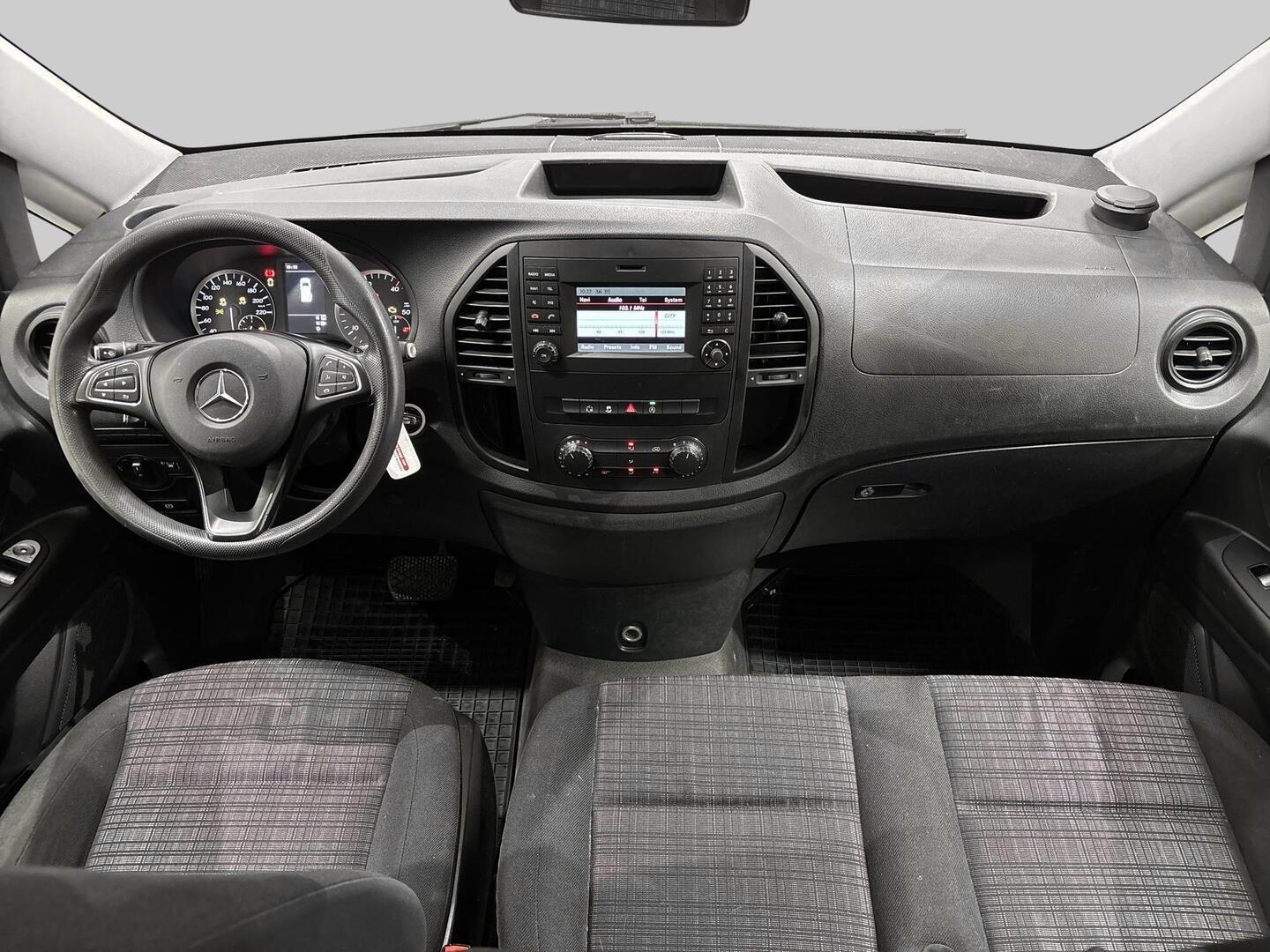 MERCEDES-BENZ Vito 2015