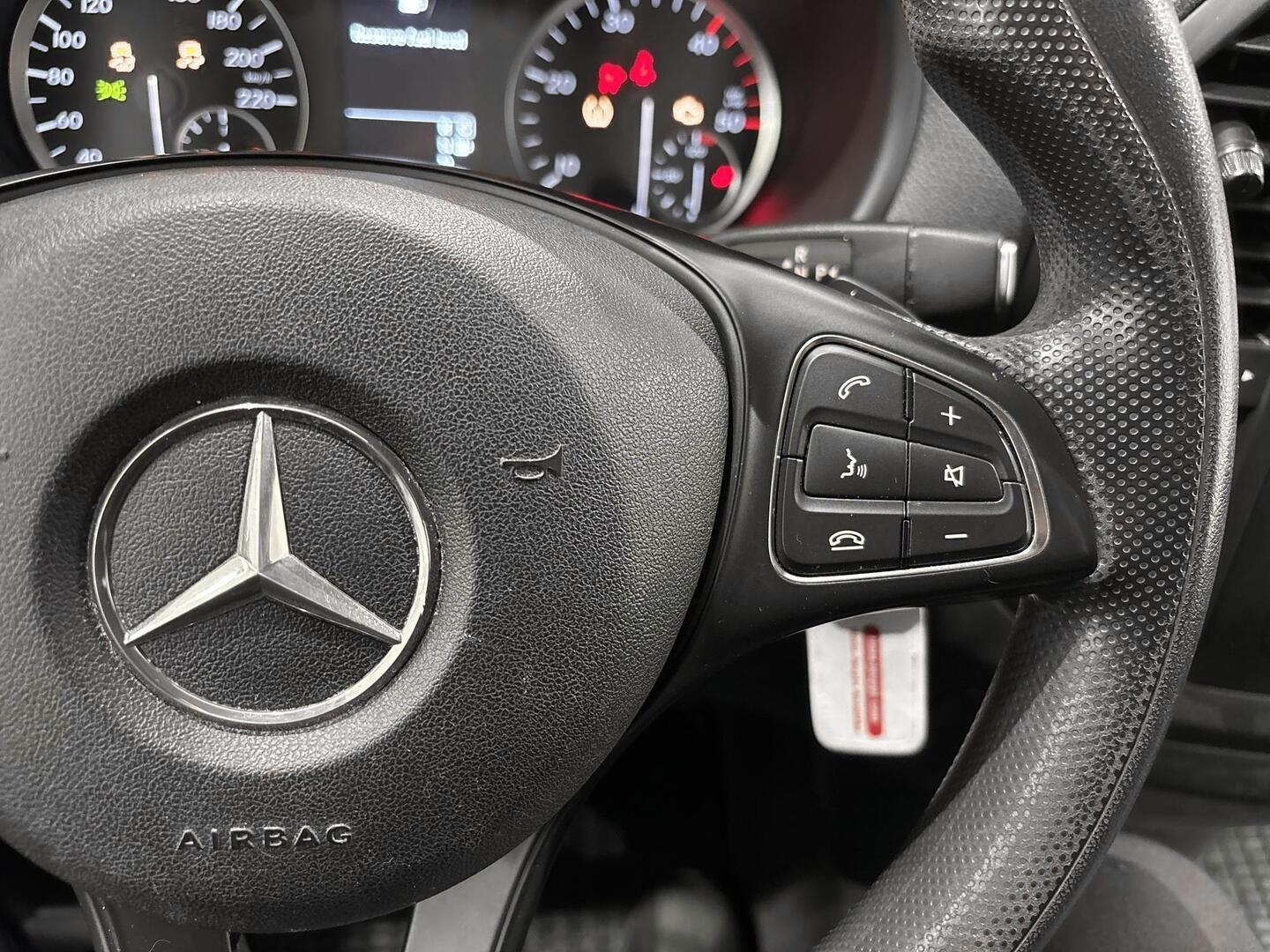 MERCEDES-BENZ Vito 2015