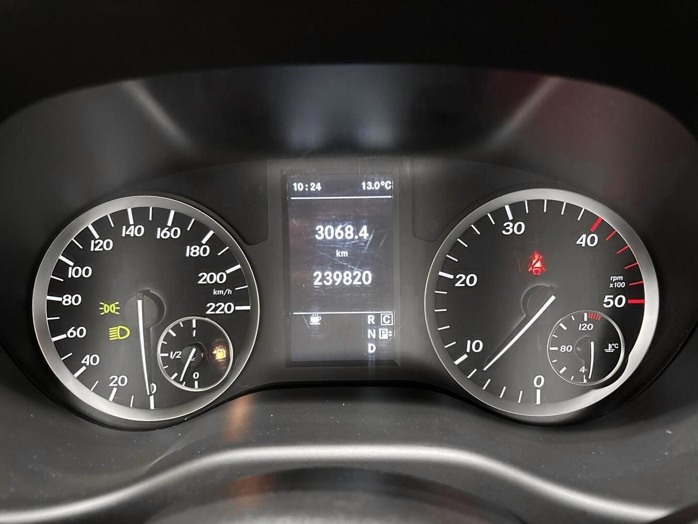 MERCEDES-BENZ Vito 2015