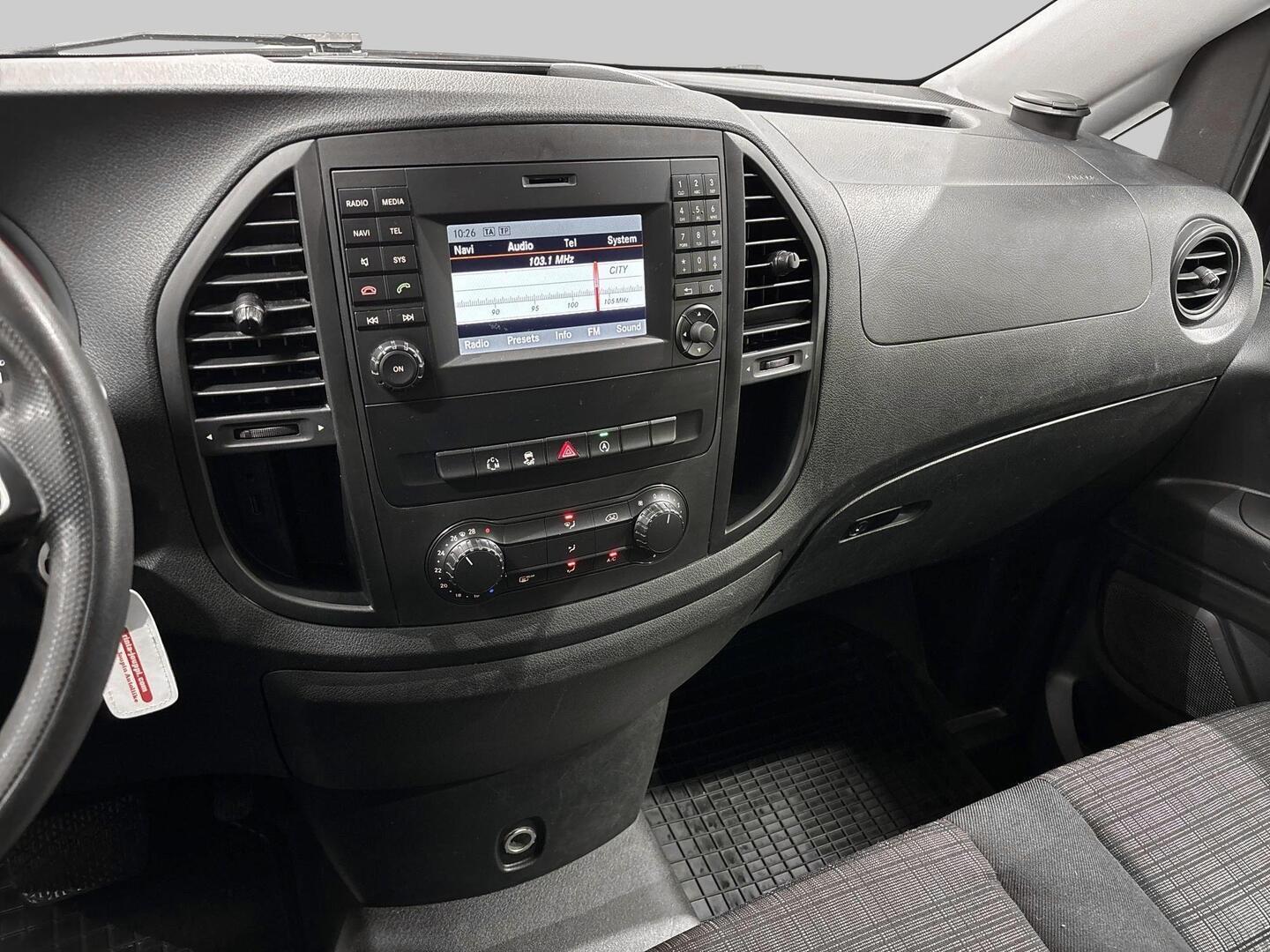 MERCEDES-BENZ Vito 2015