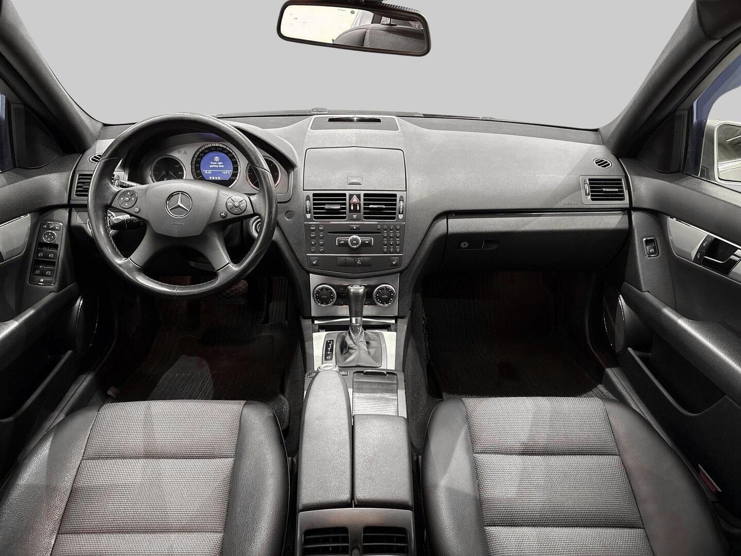 MERCEDES-BENZ C 2009