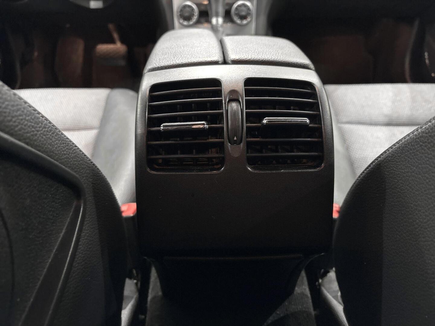 MERCEDES-BENZ C 2009