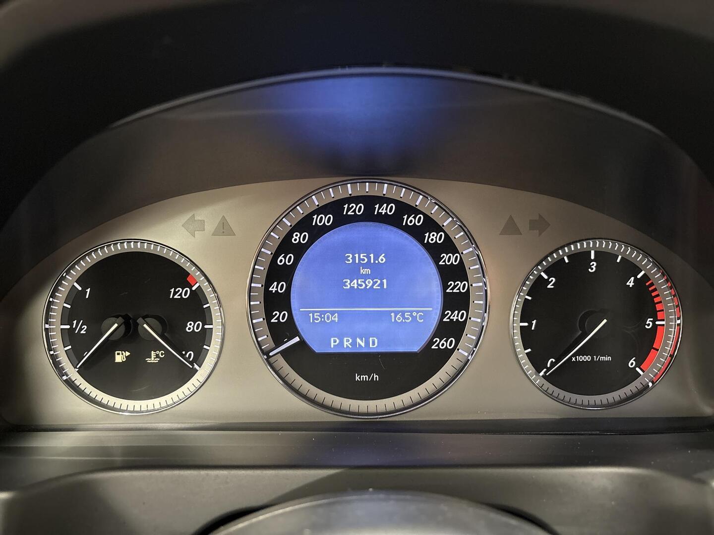 MERCEDES-BENZ C 2009