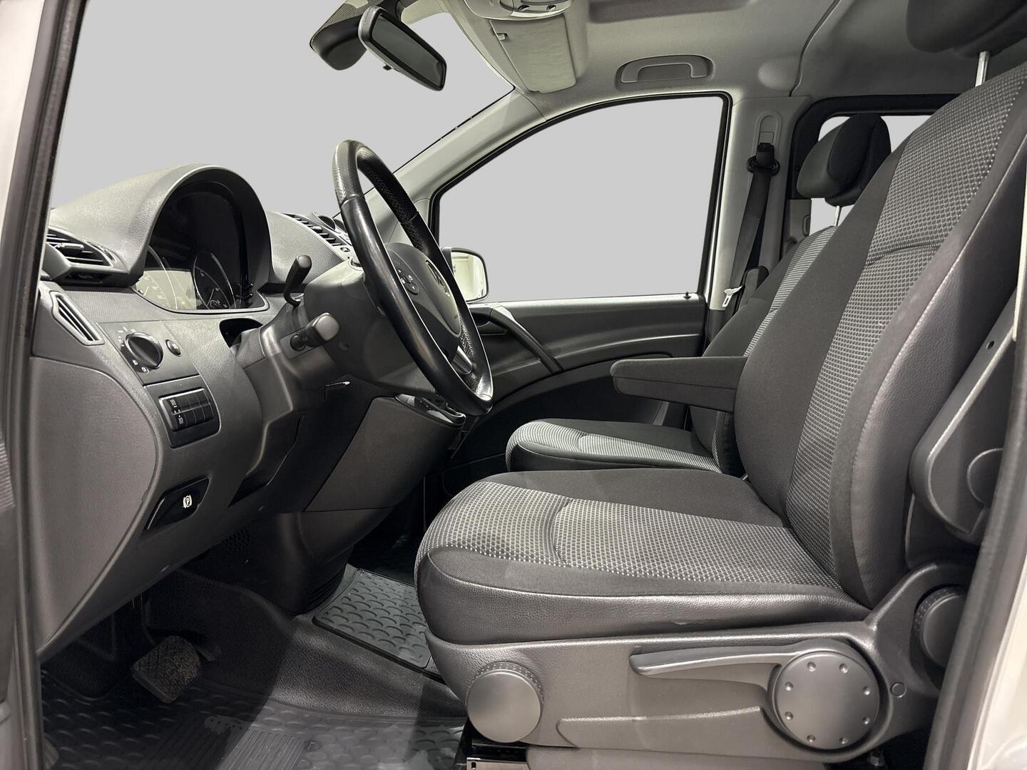 MERCEDES-BENZ Vito 2014