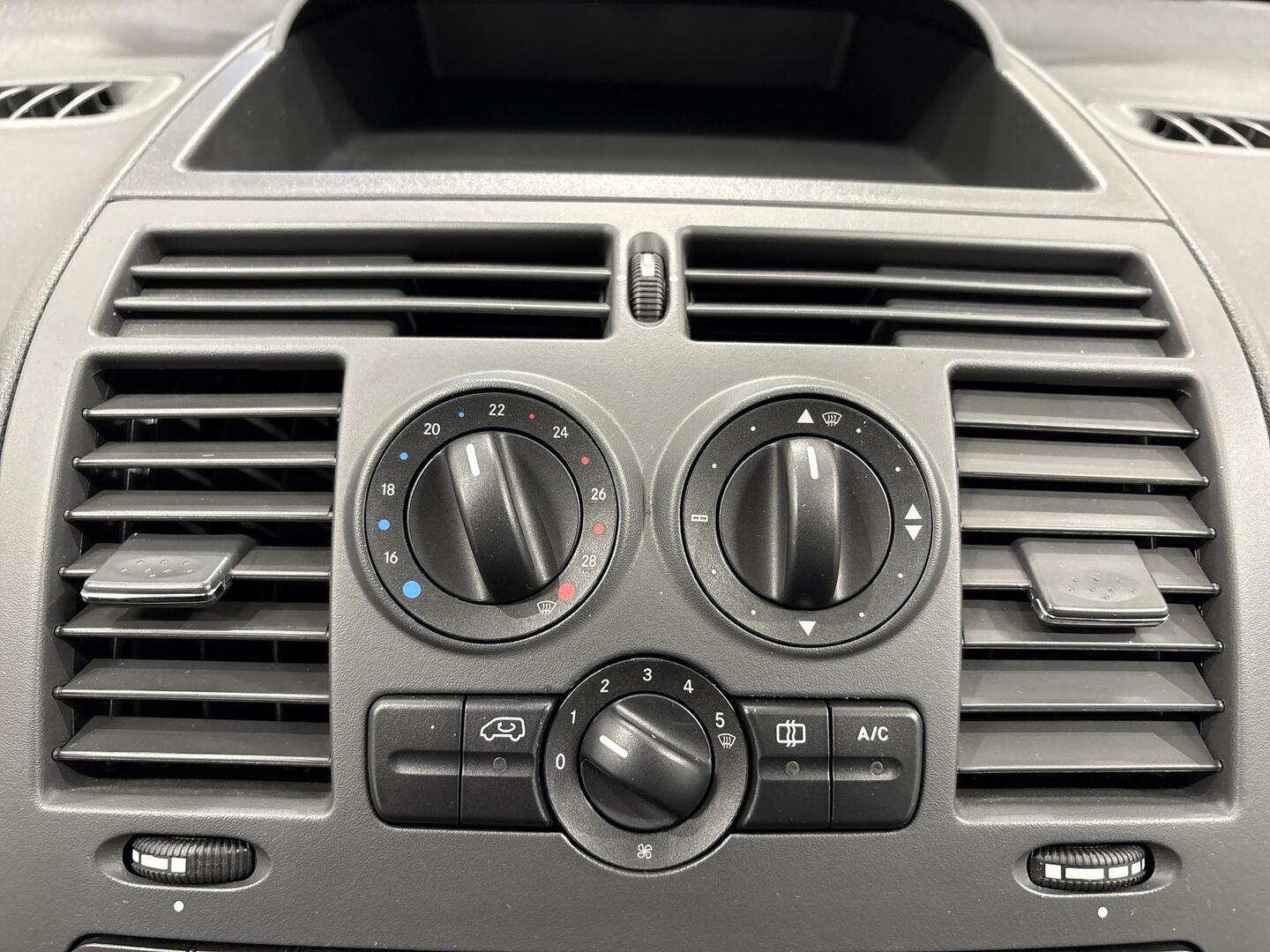 MERCEDES-BENZ Vito 2014