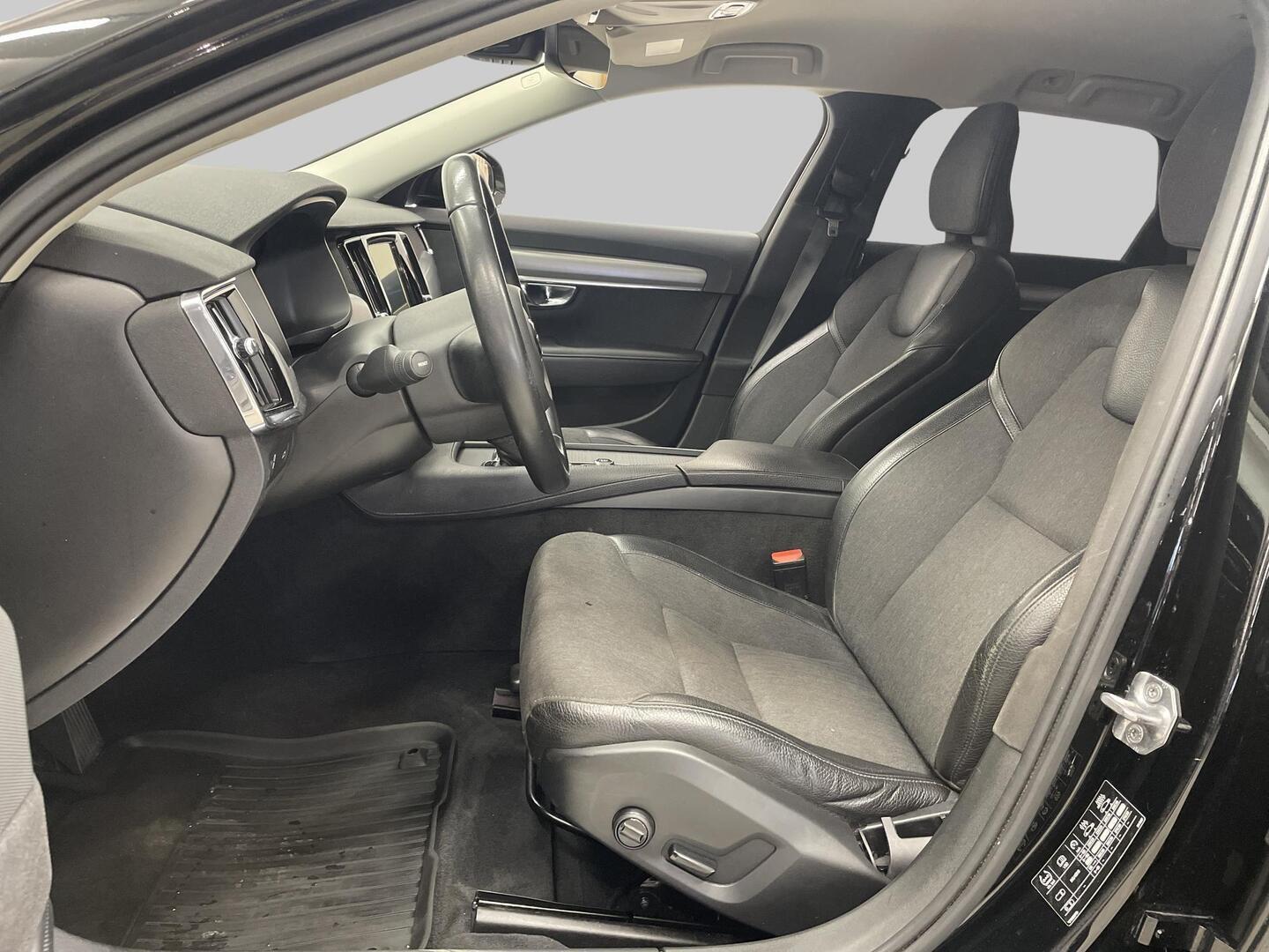 VOLVO V90 2018