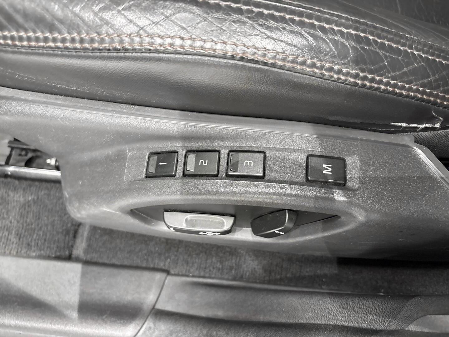 VOLVO XC60 2011