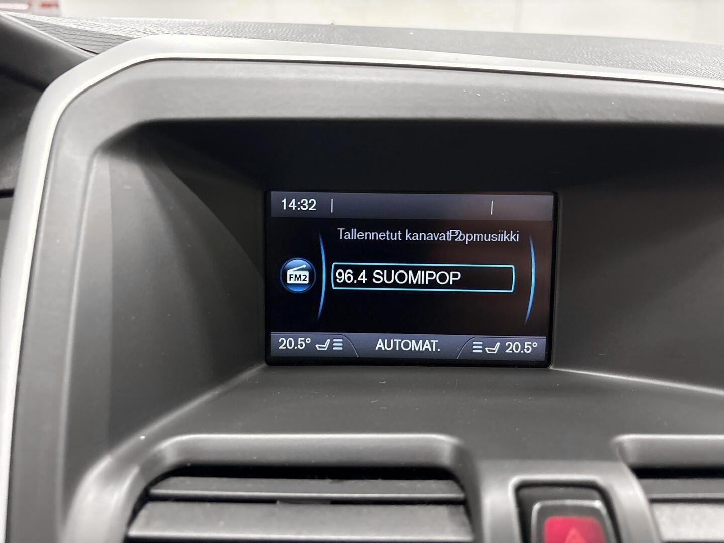 VOLVO XC60 2011