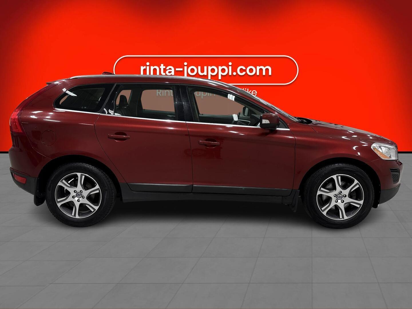 VOLVO XC60 2011
