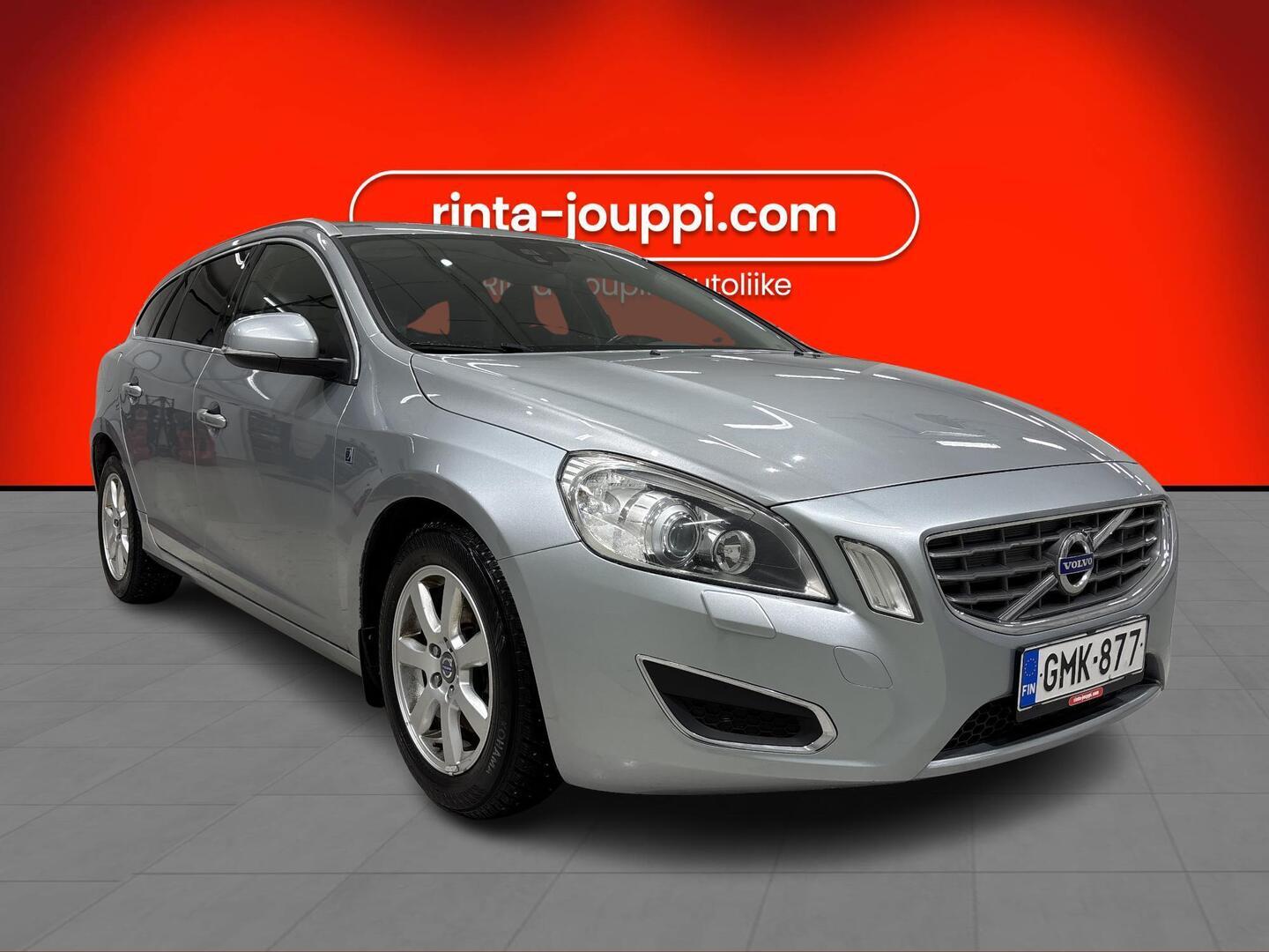 VOLVO V60 2011