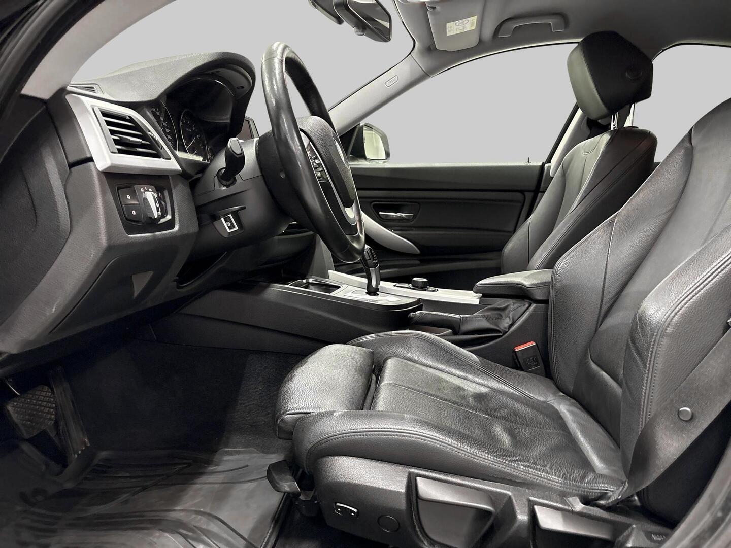 BMW 320 Gran Turismo 2019