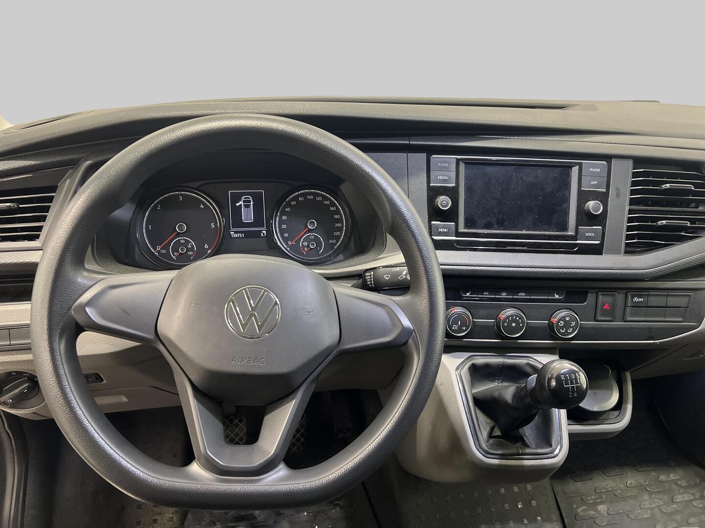 VOLKSWAGEN Transporter 2021