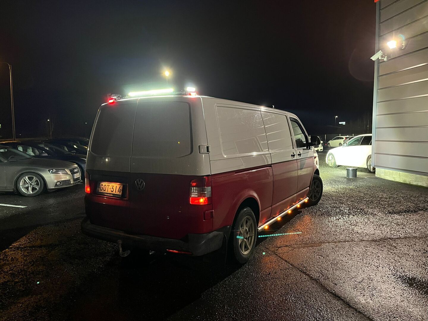 VOLKSWAGEN Transporter 2014