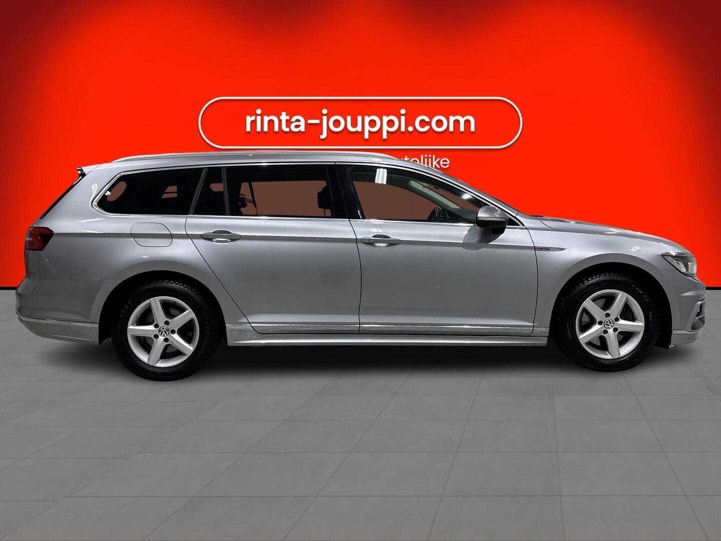 VOLKSWAGEN Passat 2018