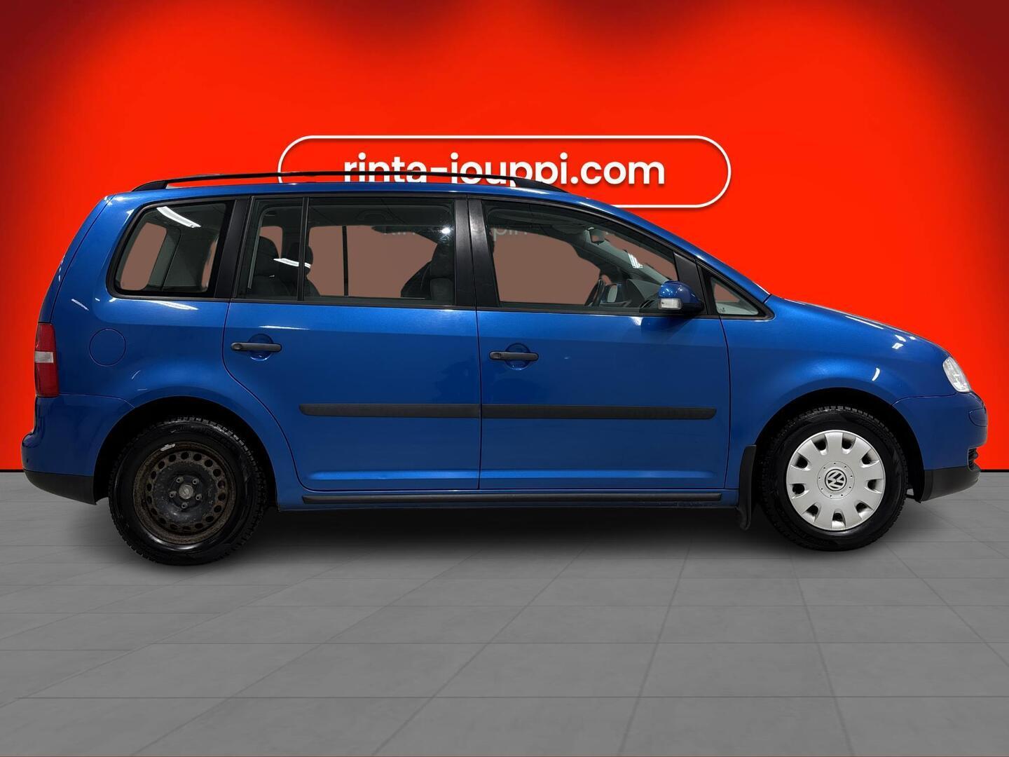 VOLKSWAGEN Touran 2004