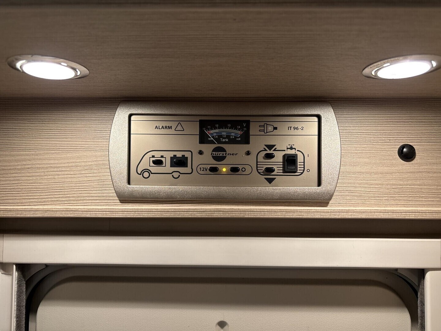 BÜRSTNER NEXXO T660 2013