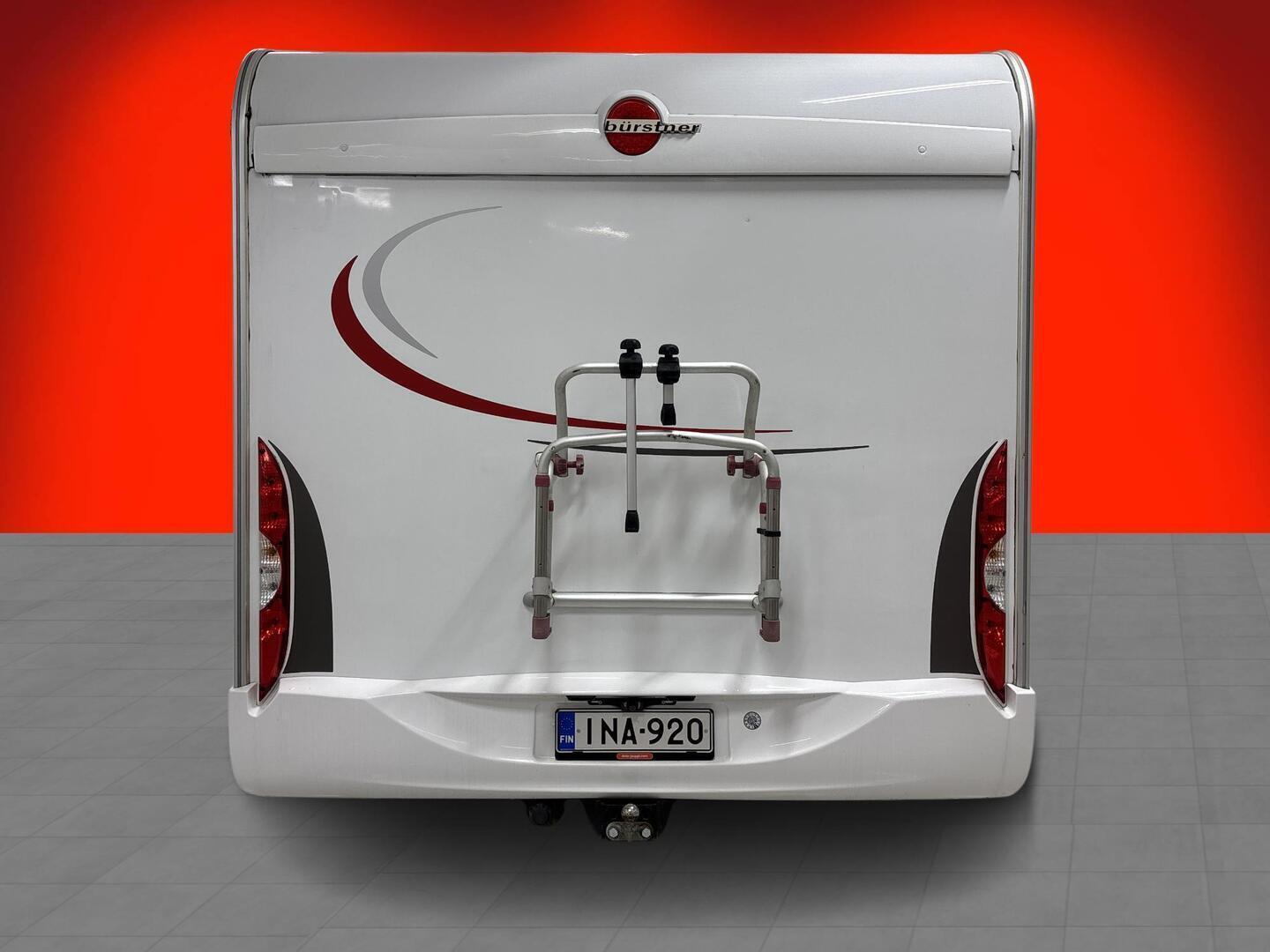 BÜRSTNER NEXXO T660 2013