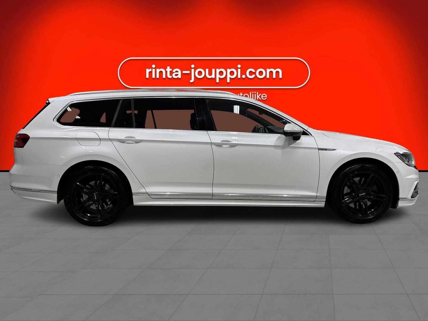 VOLKSWAGEN Passat 2016