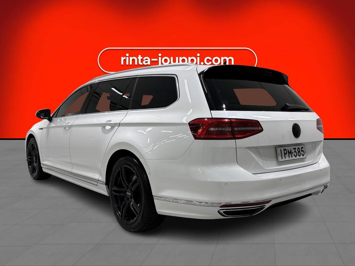 VOLKSWAGEN Passat 2016